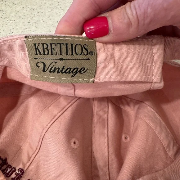 KBETHOS Pink Embroidered Hat The Future is Female - Picture 5 of 8